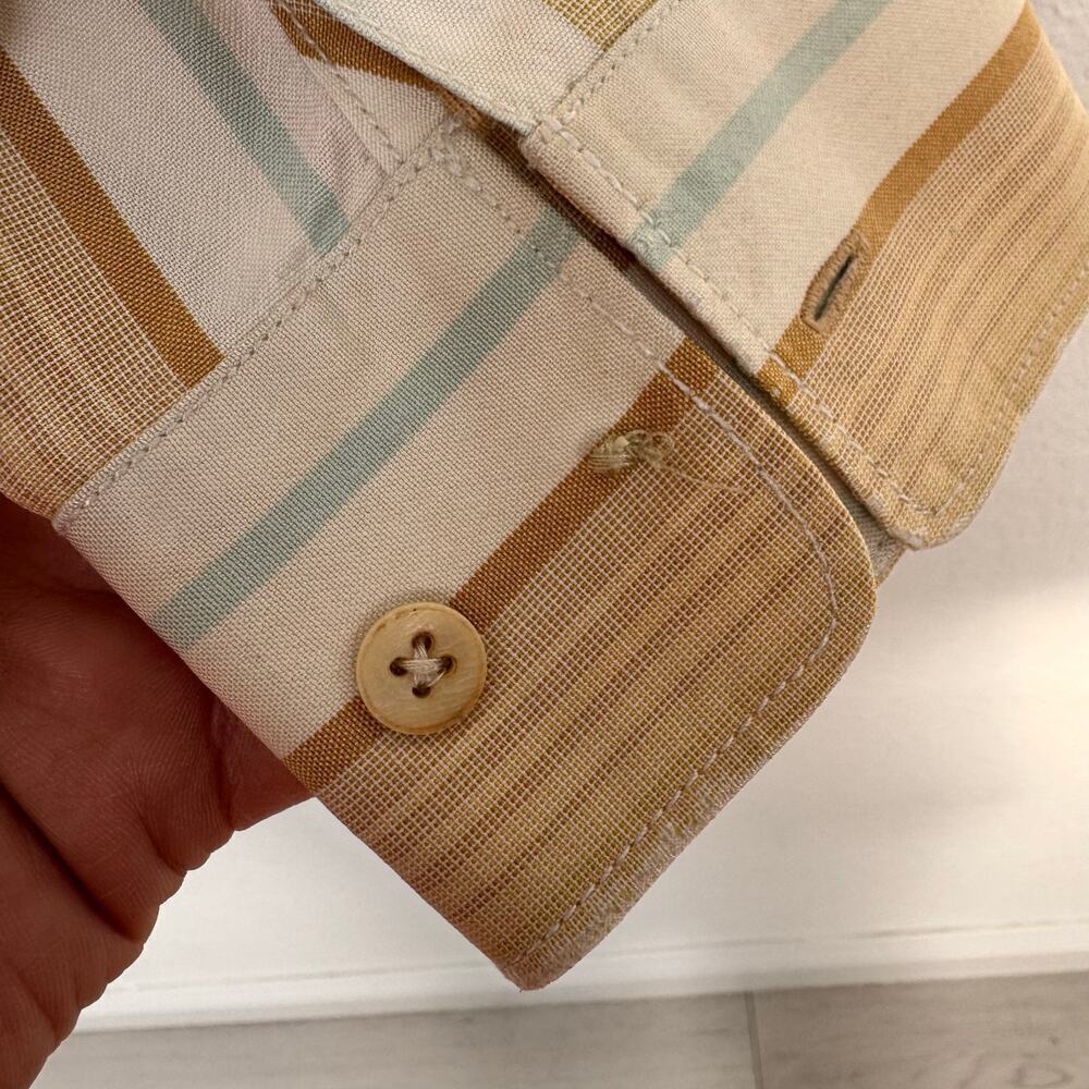 Lot of 2 Tommy Bahama Tencel Long Sleeve Button Up Men’s Shirt XL Spring Staple - Picture 7 of 8
